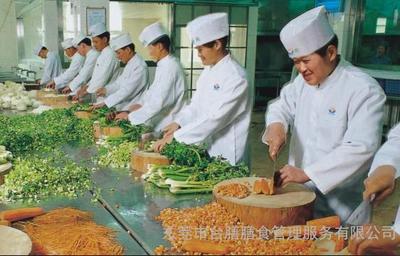 河源大中小學校食堂餐飲管理服務全解析 從承包運營到細節(jié)優(yōu)化